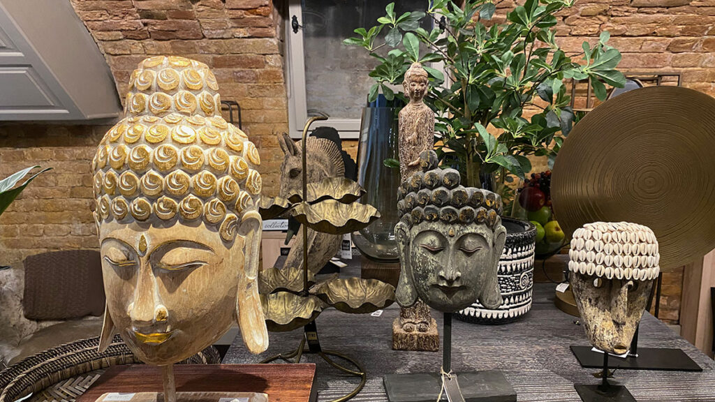 showroom2