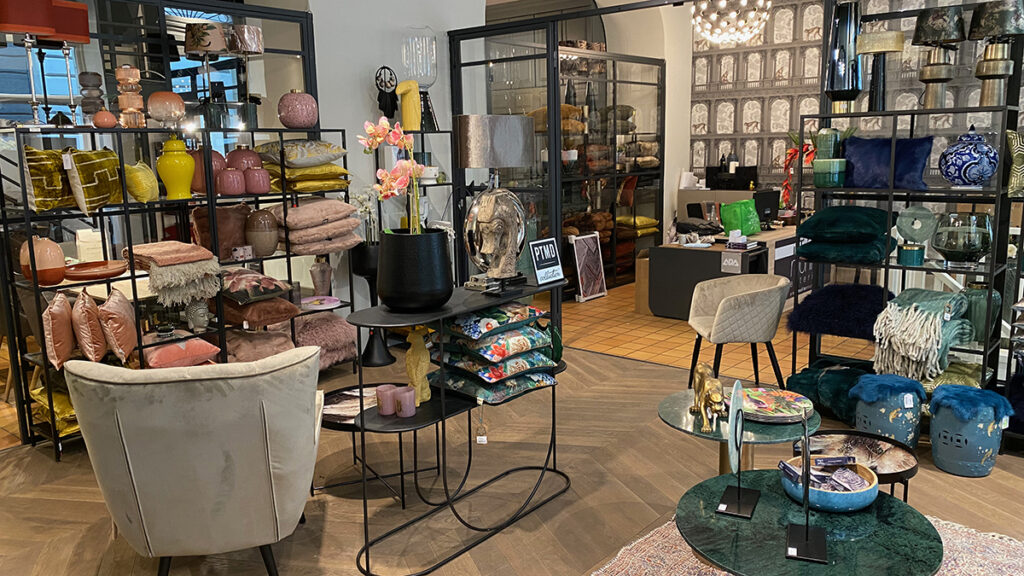 showroom3